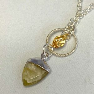 Rhema Jewels SWARVOSKI Golden Quartz Neckalace